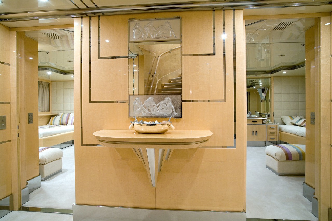 [60m-Yacht-SUNDAY]-8367-55.jpg