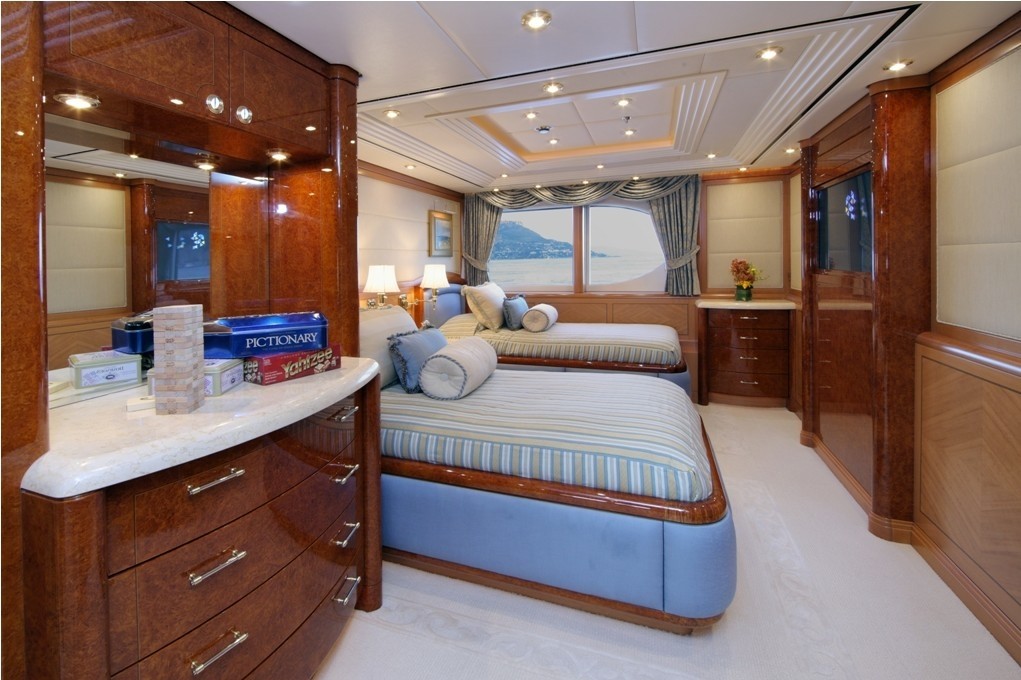 [64m-Yacht-CAPRI]-873-199.jpg