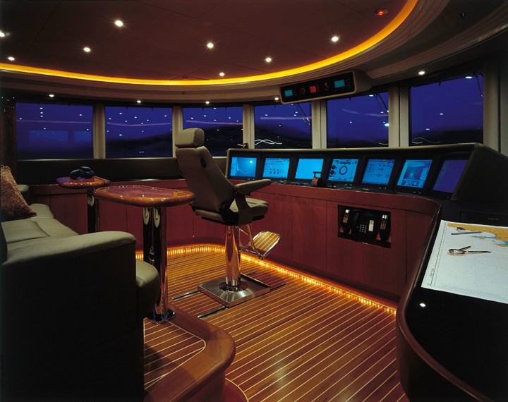 [64m-Yacht-CAPRI]-873-40.jpg