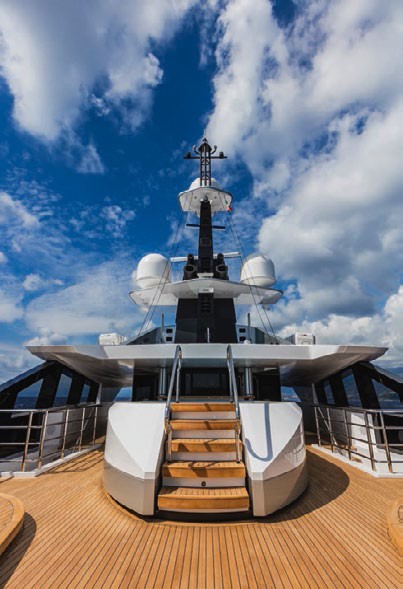 [69m-Yacht-SUERTE]-8203-27.jpg