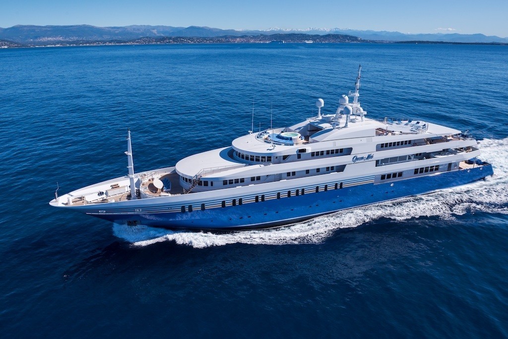 [92m-Yacht-QUEEN-MIRI]-847-11.jpg