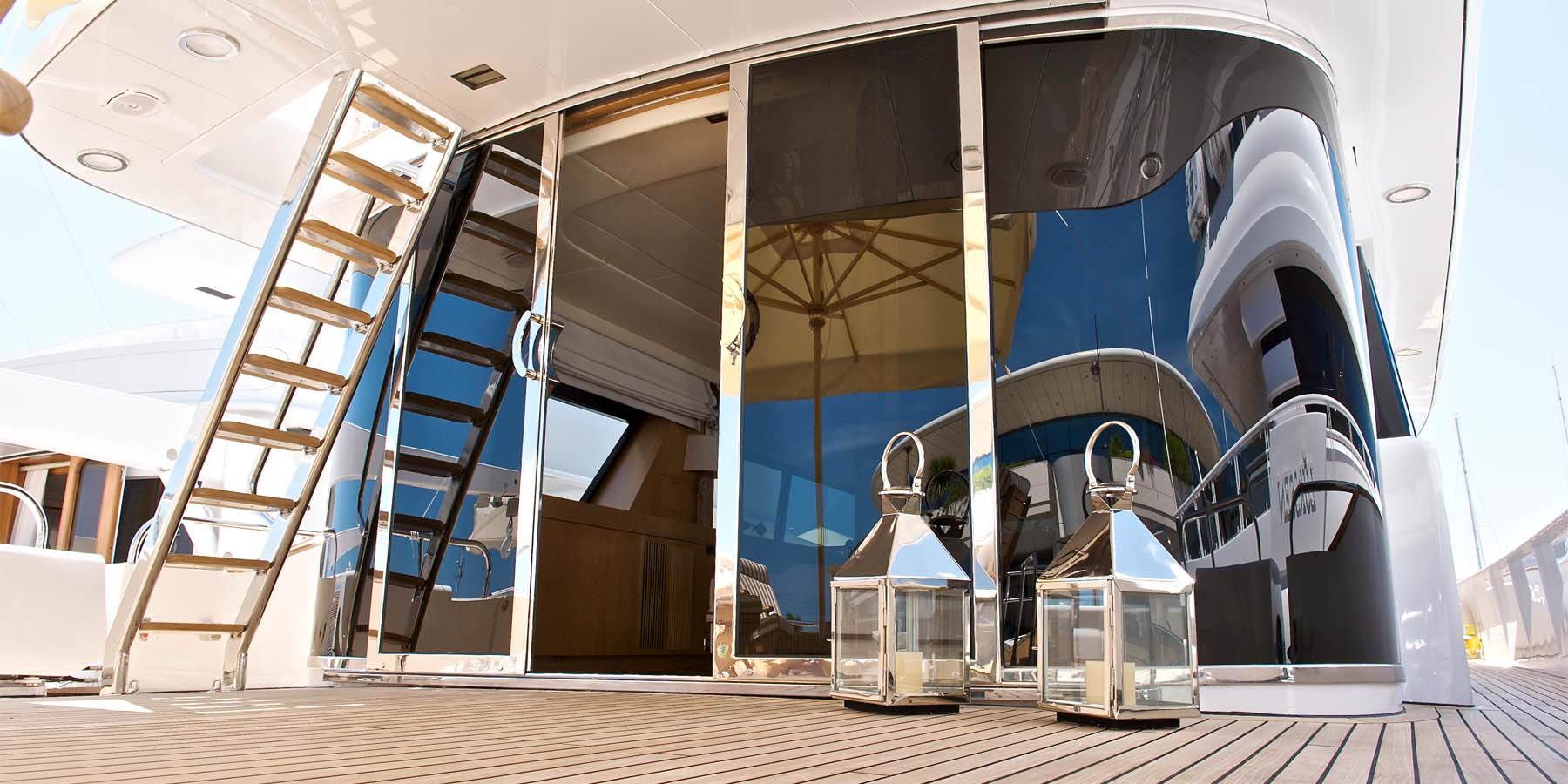 [LUXURY-YACHT-DANGLETERRE-II]-821-1.jpg
