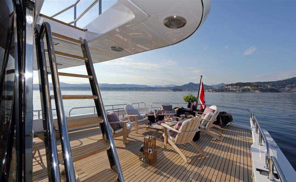 [LUXURY-YACHT-DANGLETERRE-II]-821-15.jpg