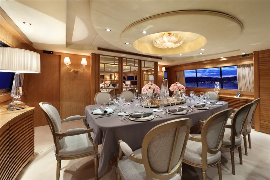 [LUXURY-YACHT-DANGLETERRE-II]-821-29.jpg