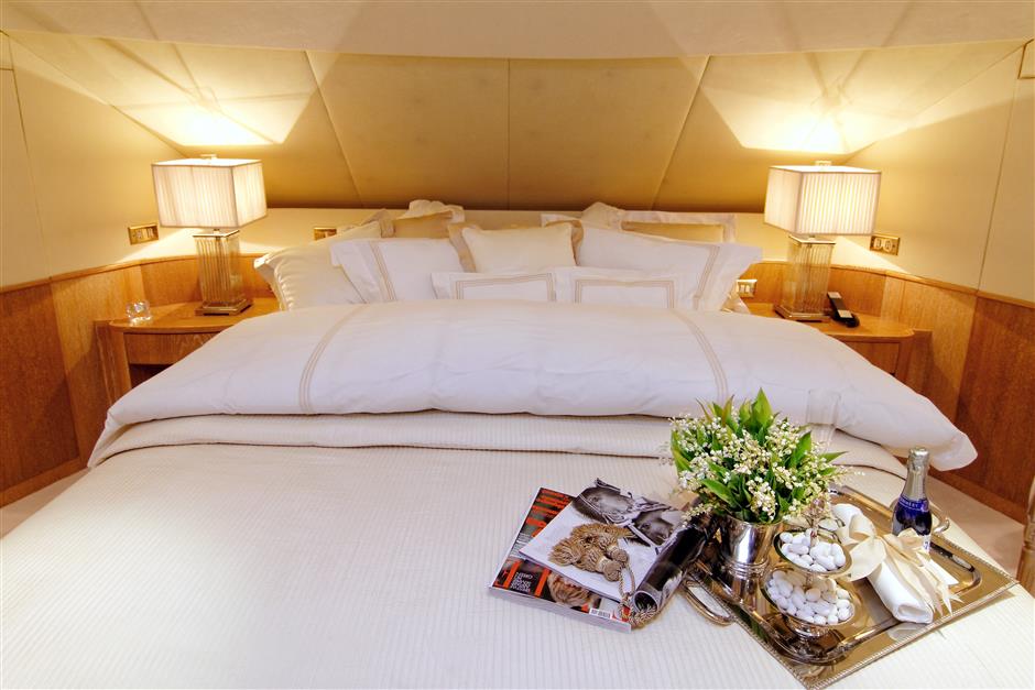 [LUXURY-YACHT-DANGLETERRE-II]-821-47.jpg