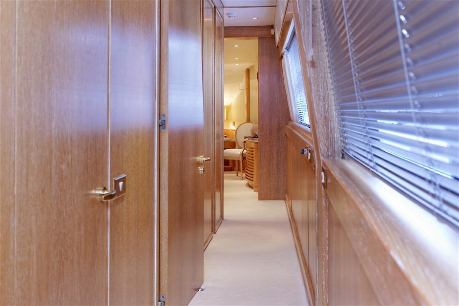[LUXURY-YACHT-DANGLETERRE-II]-821-72.jpg