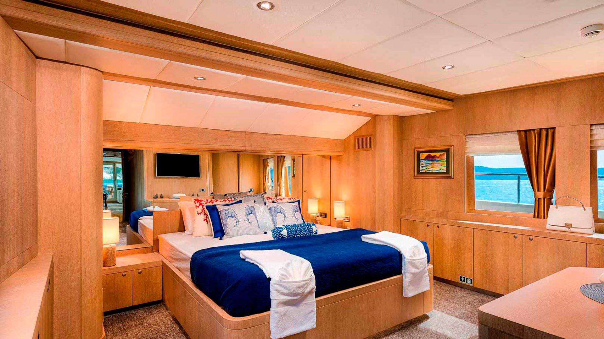 [MOTOR-YACHT-ALPHA]-8669-11.jpg