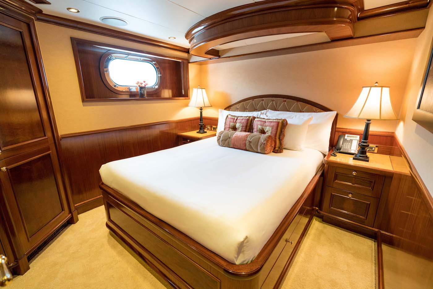 [MOTOR-YACHT-EXCELLENCE-EX-STATUS-QUO]-8428-17.jpg