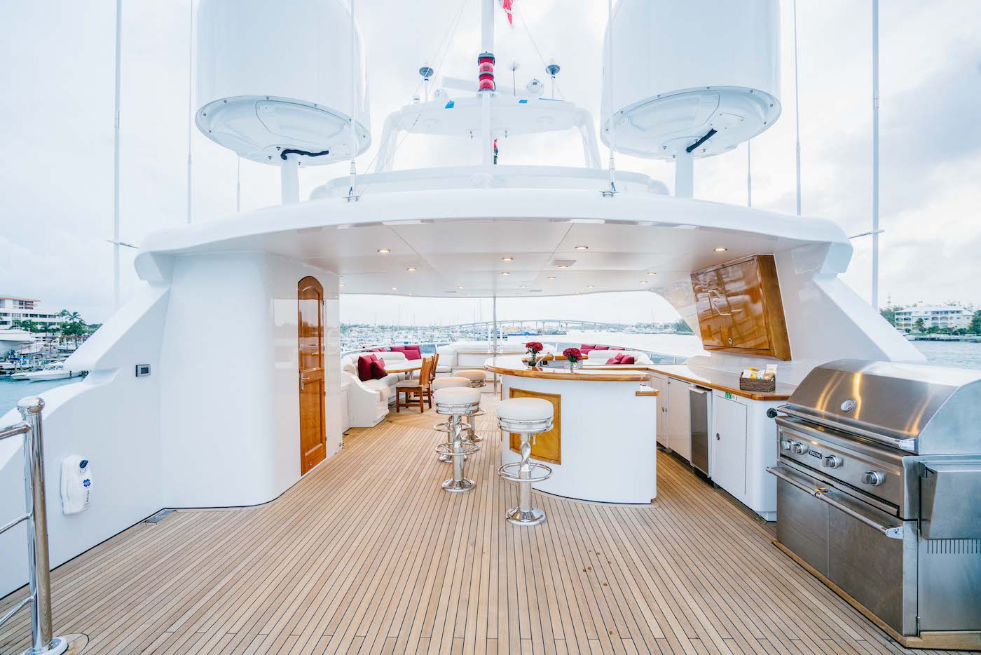 [MOTOR-YACHT-EXCELLENCE-EX-STATUS-QUO]-8428-5.jpg
