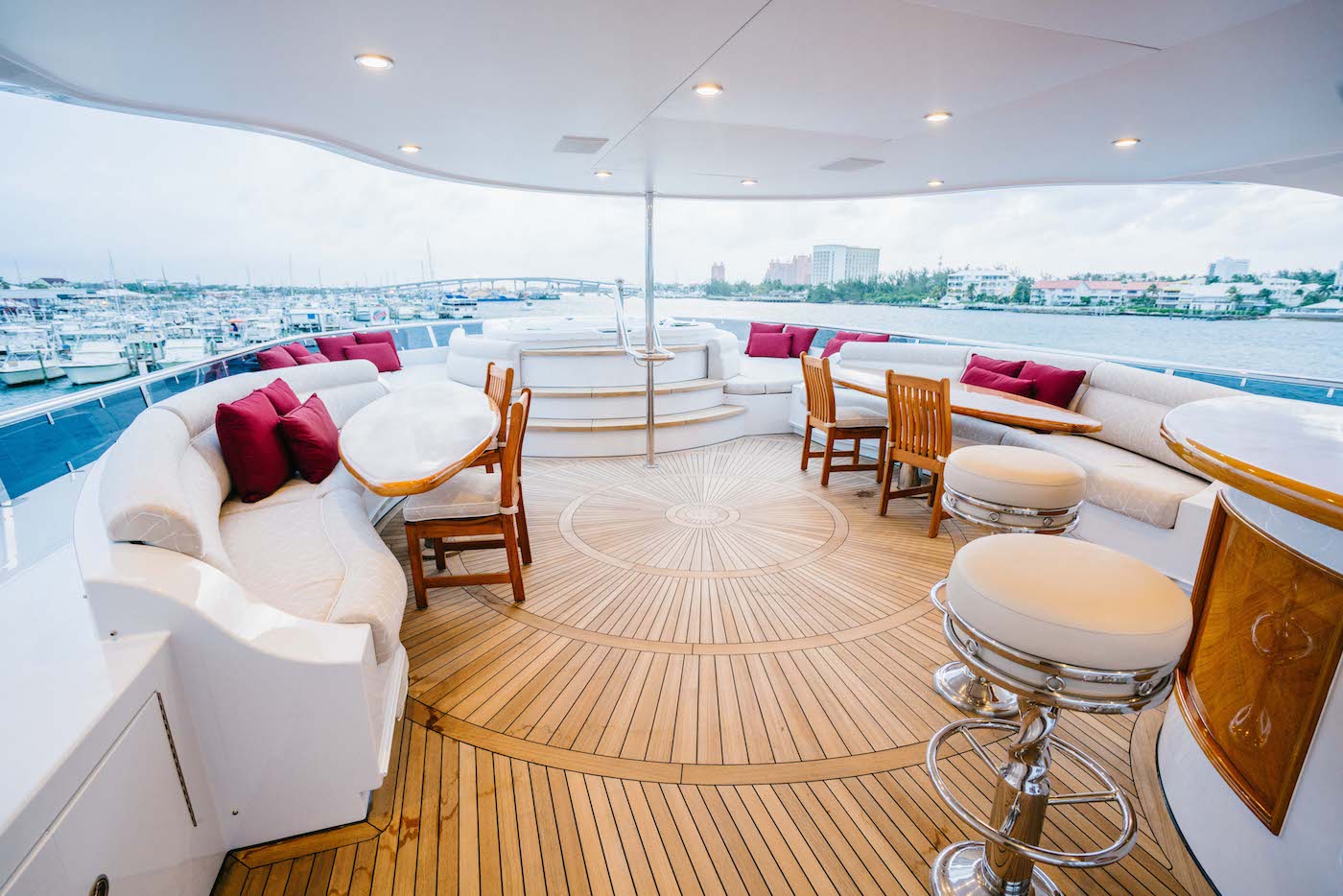 [MOTOR-YACHT-EXCELLENCE-EX-STATUS-QUO]-8428-8.jpg