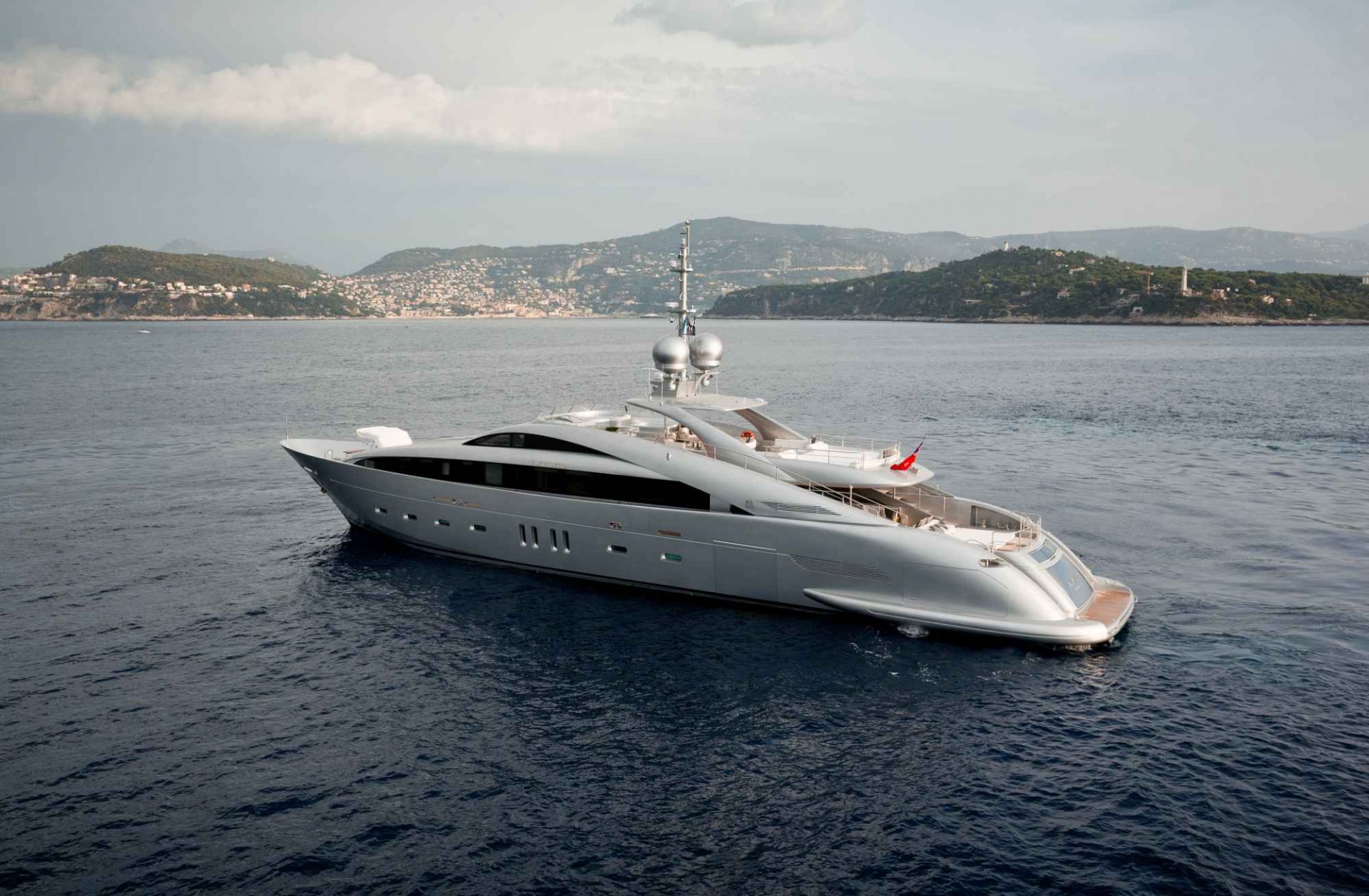 [MOTOR-YACHT-ISA]-8534-5.jpg