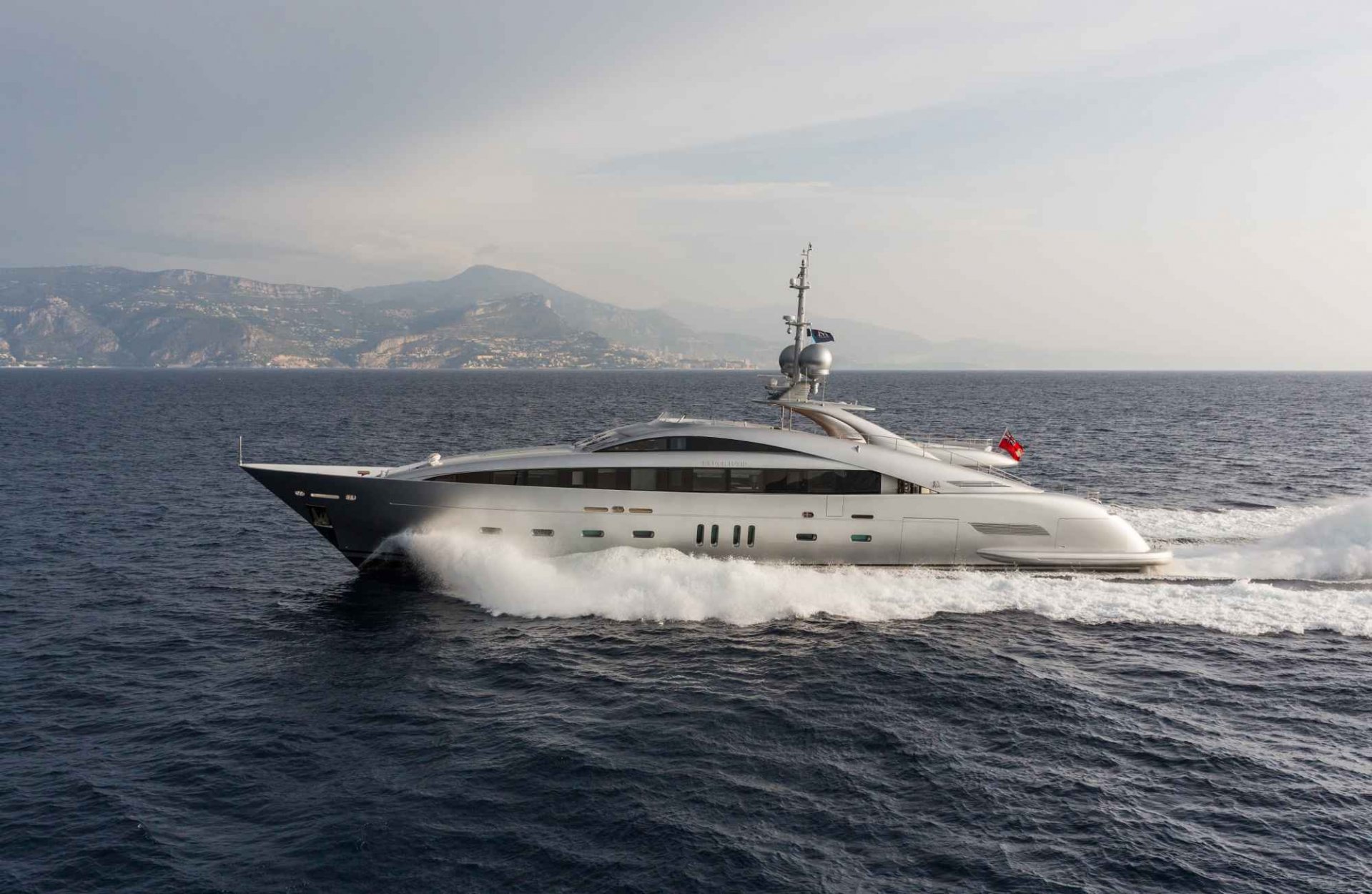 [MOTOR-YACHT-ISA]-8534-9.jpg