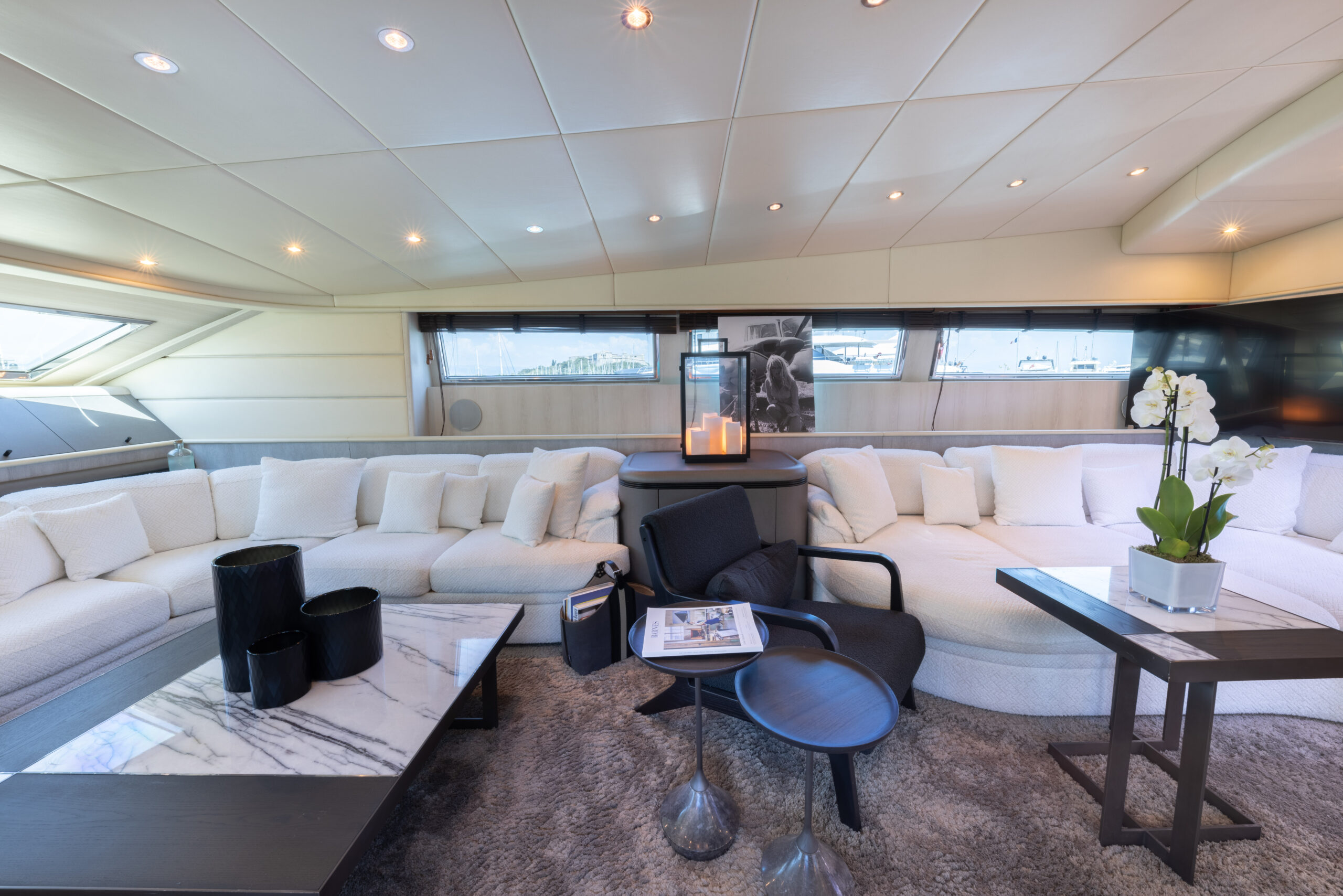 [MOTOR-YACHT-MACH-ONE]-8190-11.jpg
