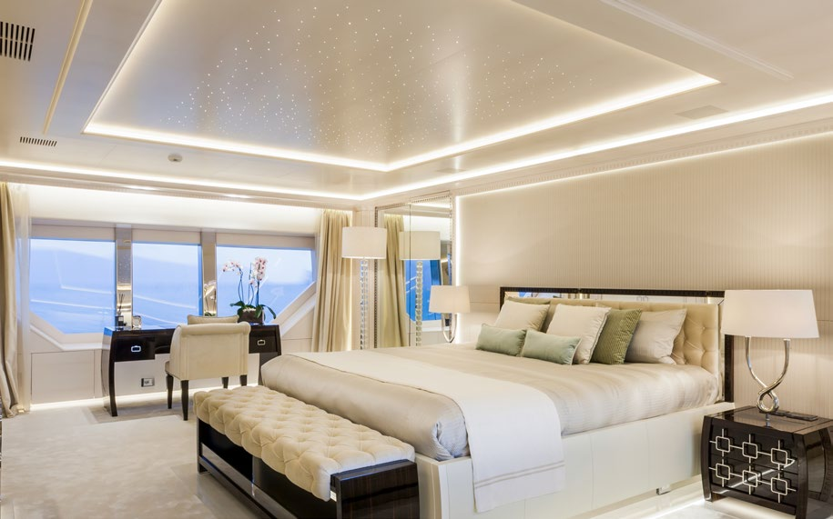 [MOTOR-YACHT-PRINCE-SHARK-HULL-FR]-8271-1.png