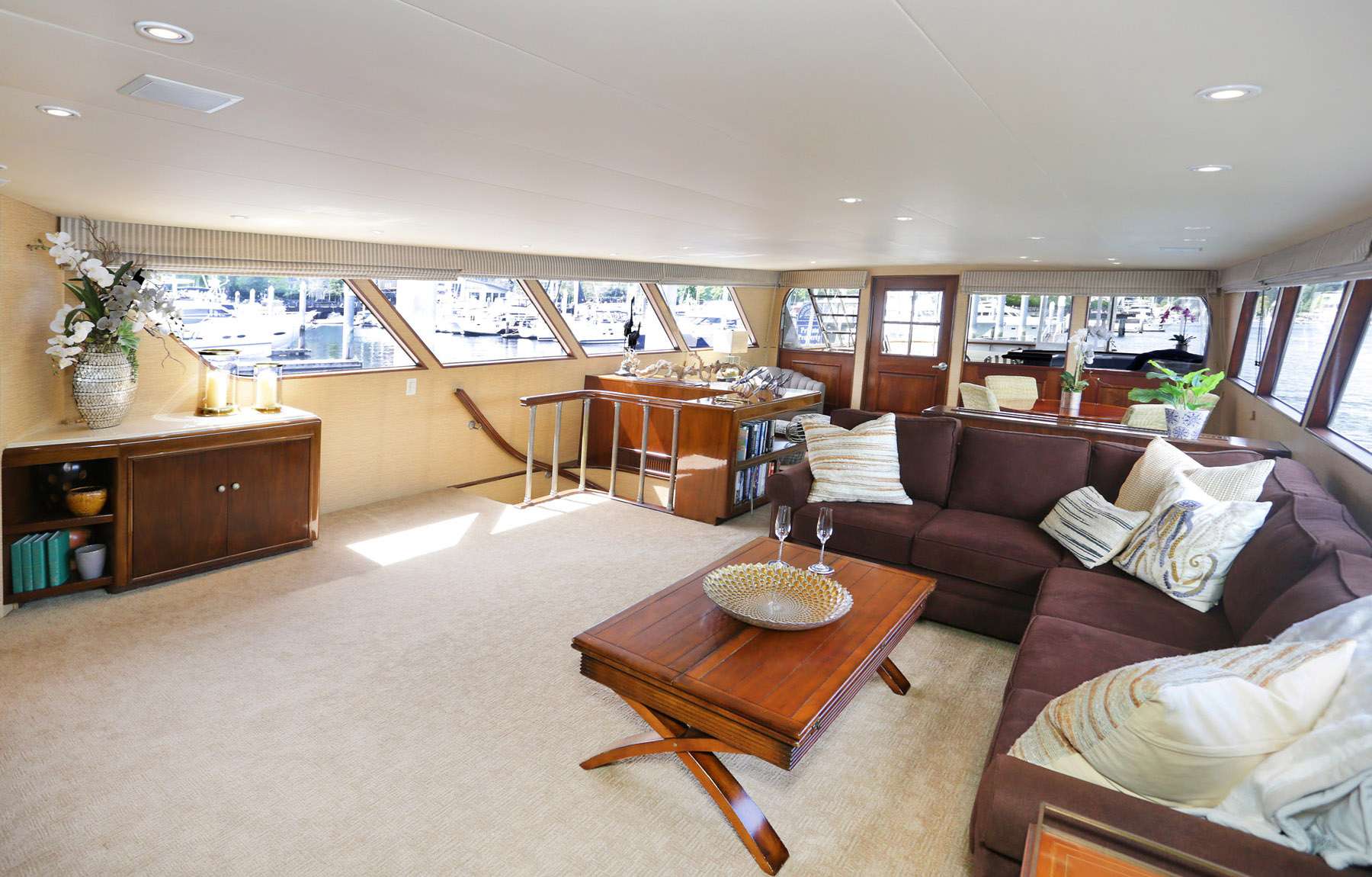 [MOTOR-YACHT-REFLECTIONS]-8360-6.jpg
