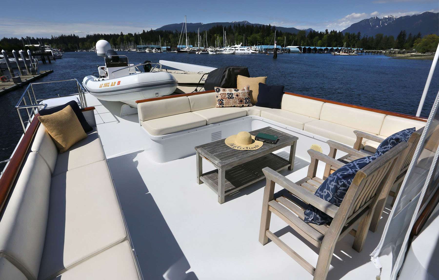 [MOTOR-YACHT-REFLECTIONS]-8360-8.jpg