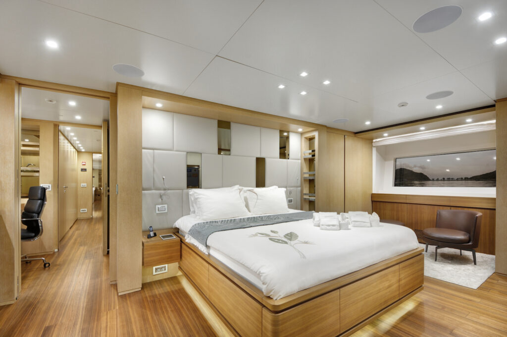 [MOTOR-YACHT-THERAPY]-8597-7.jpg