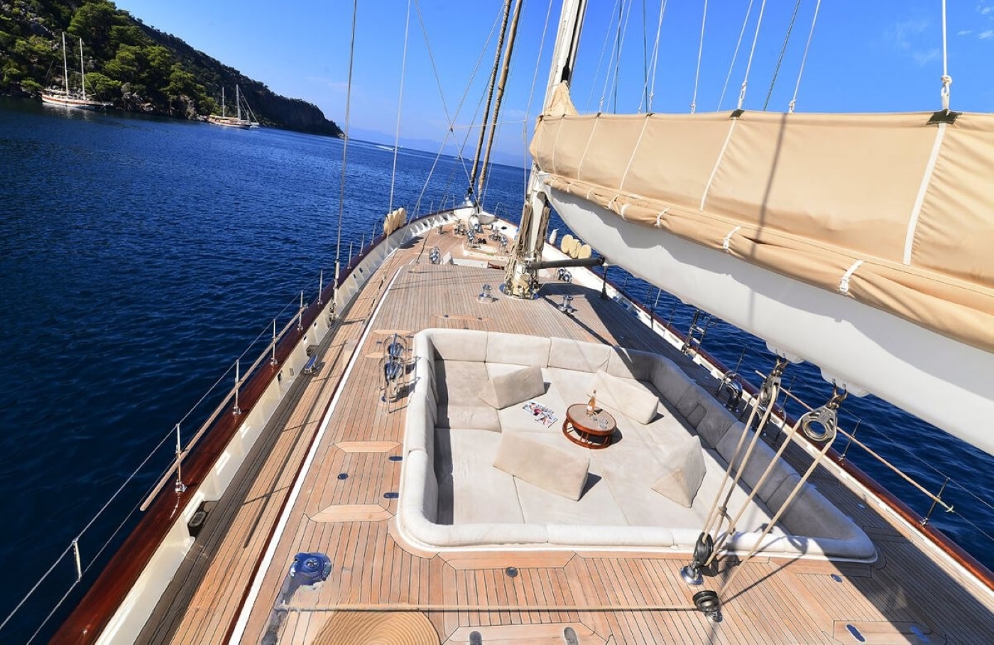[SAILING-YACHT-ZELDA]-8246-3.jpg