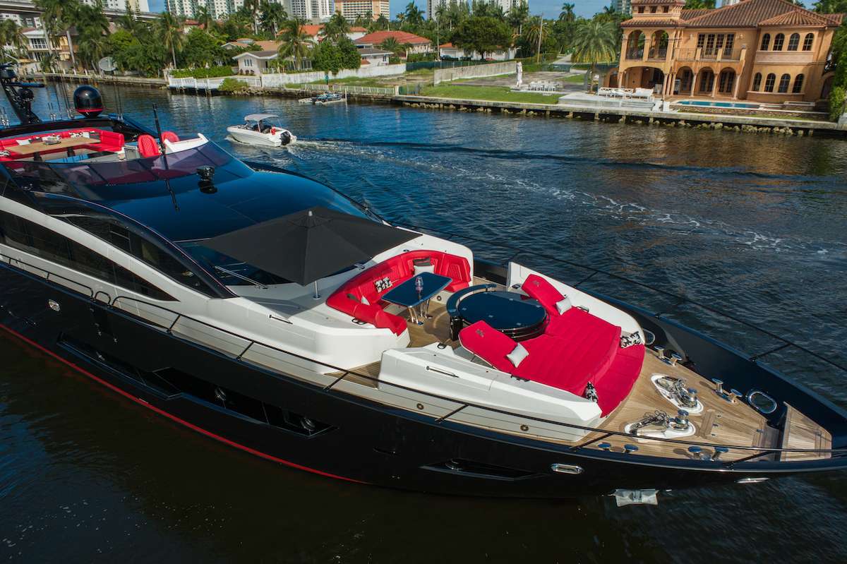 [SUNSEEKER--SPORT-YACHT]-8186-9.jpg