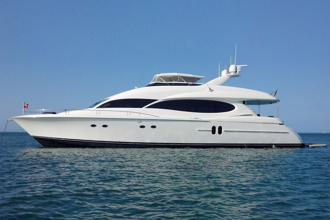 [YACHT-CRISTOBAL]-8803-1.jpg