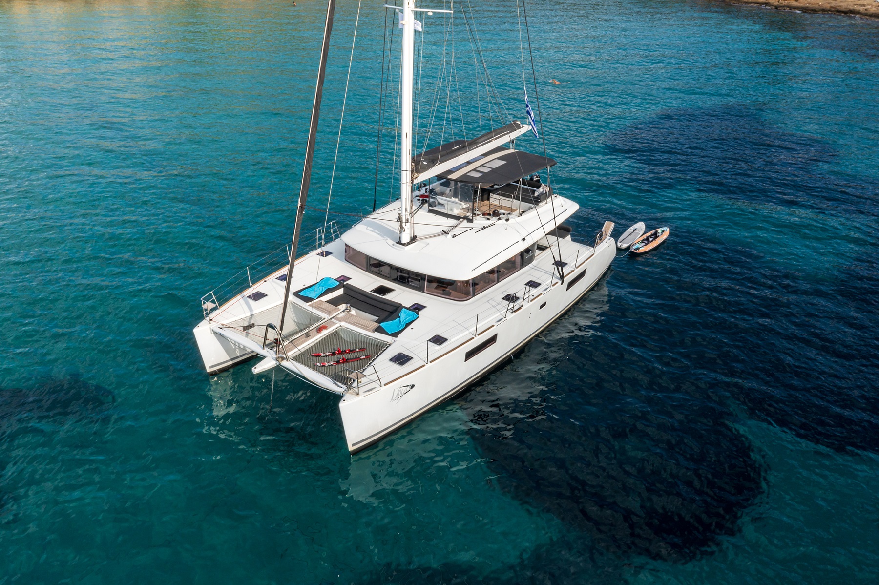 102 Luxury yacht MOYA.jpg