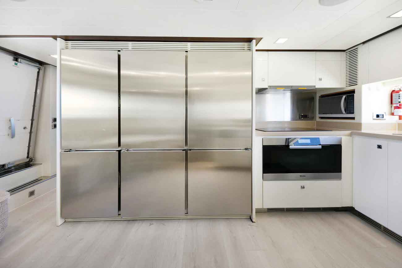 7 Galley.jpg