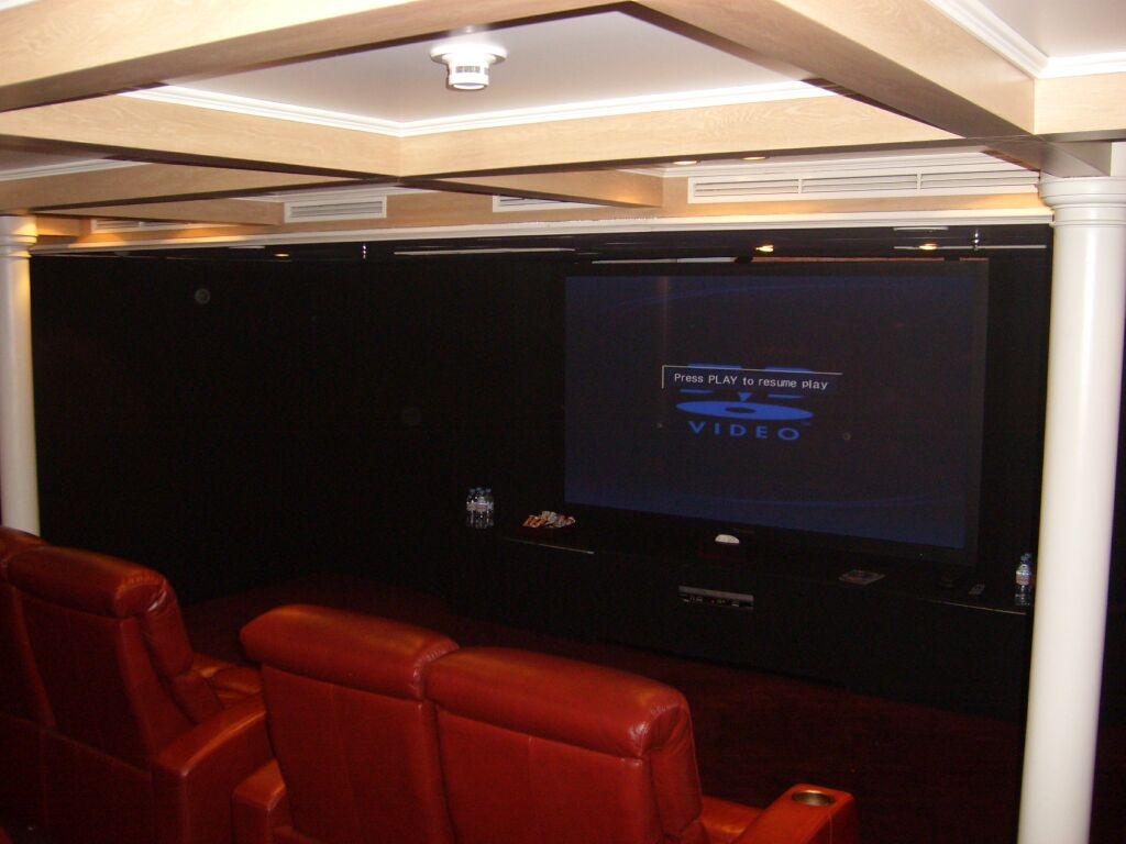 Cinema room 00002.jpg
