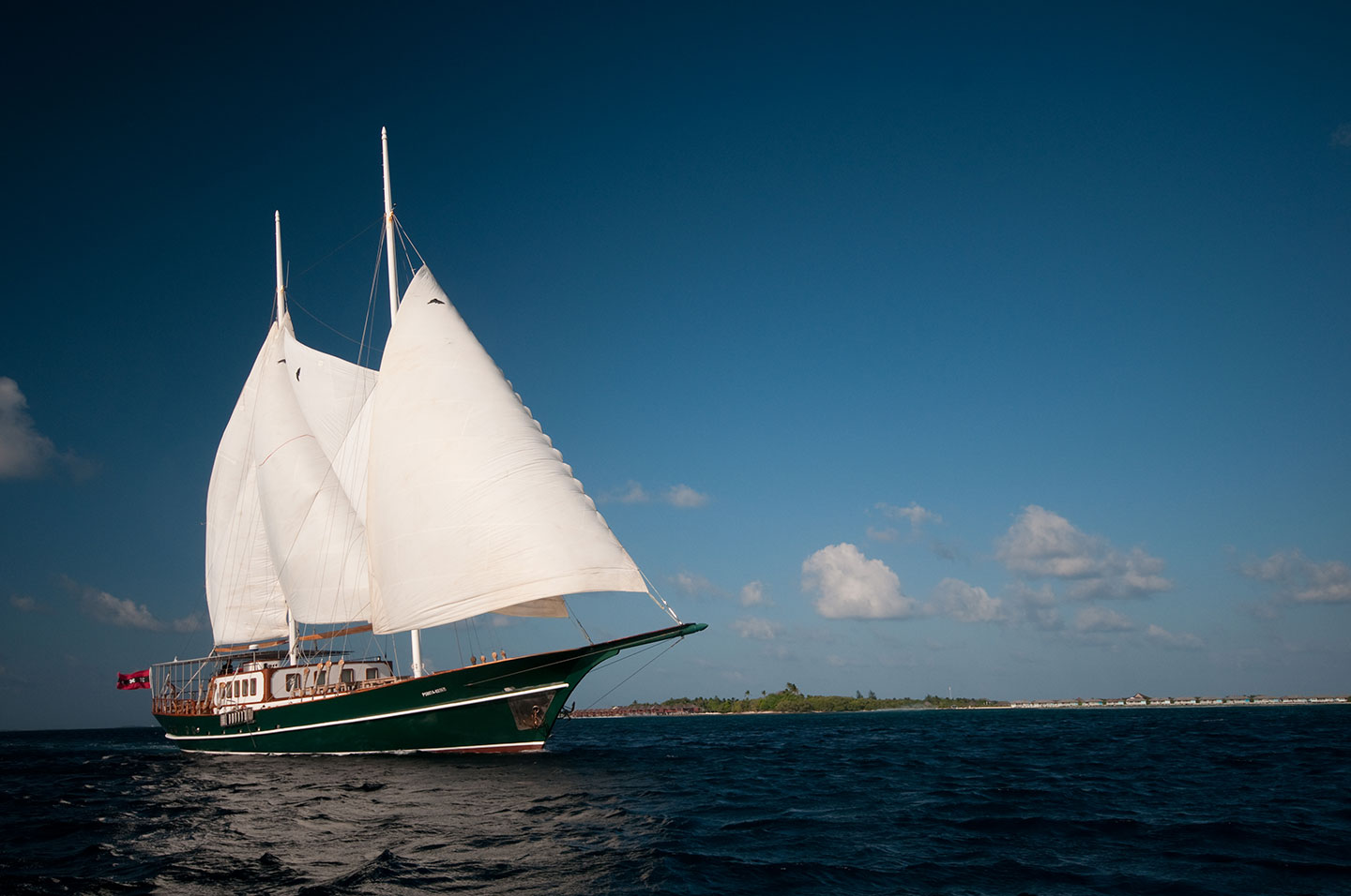 DREAM VOYAGER-exterior.jpg