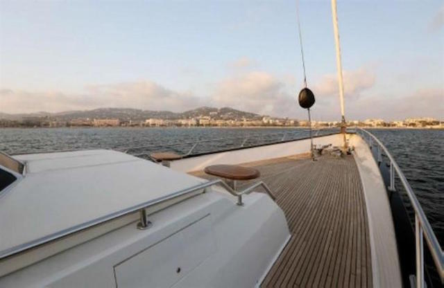 Deck 00005.jpg