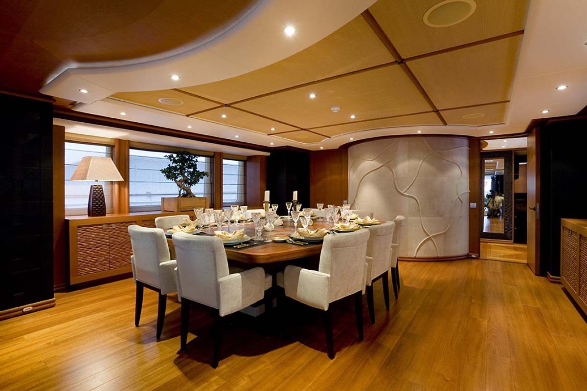 Dining  00002.jpg