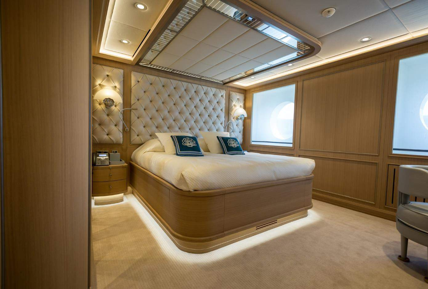 Double cabin.png
