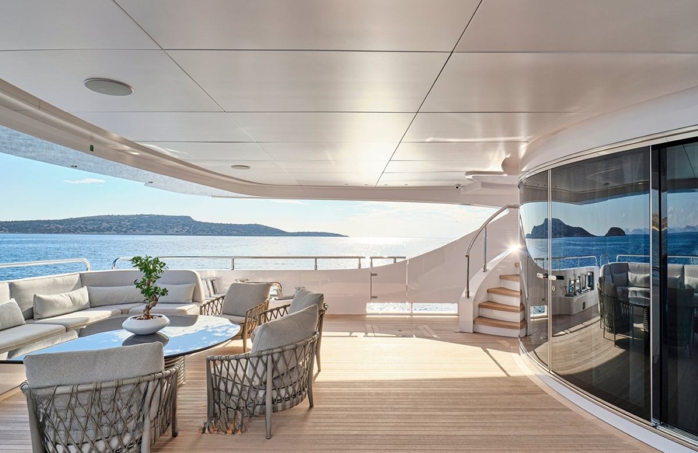 Exterior Relaxation Area 05.jpg