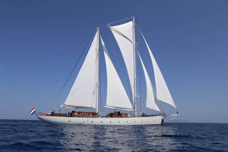 Exterior profile  00015.jpg