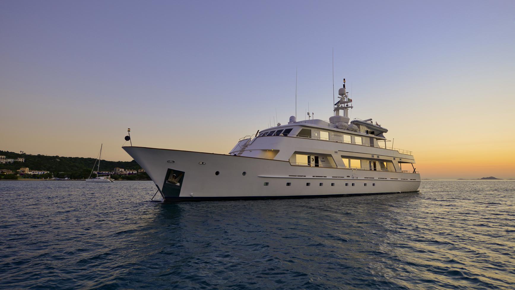 Exterior profile 00007.jpg
