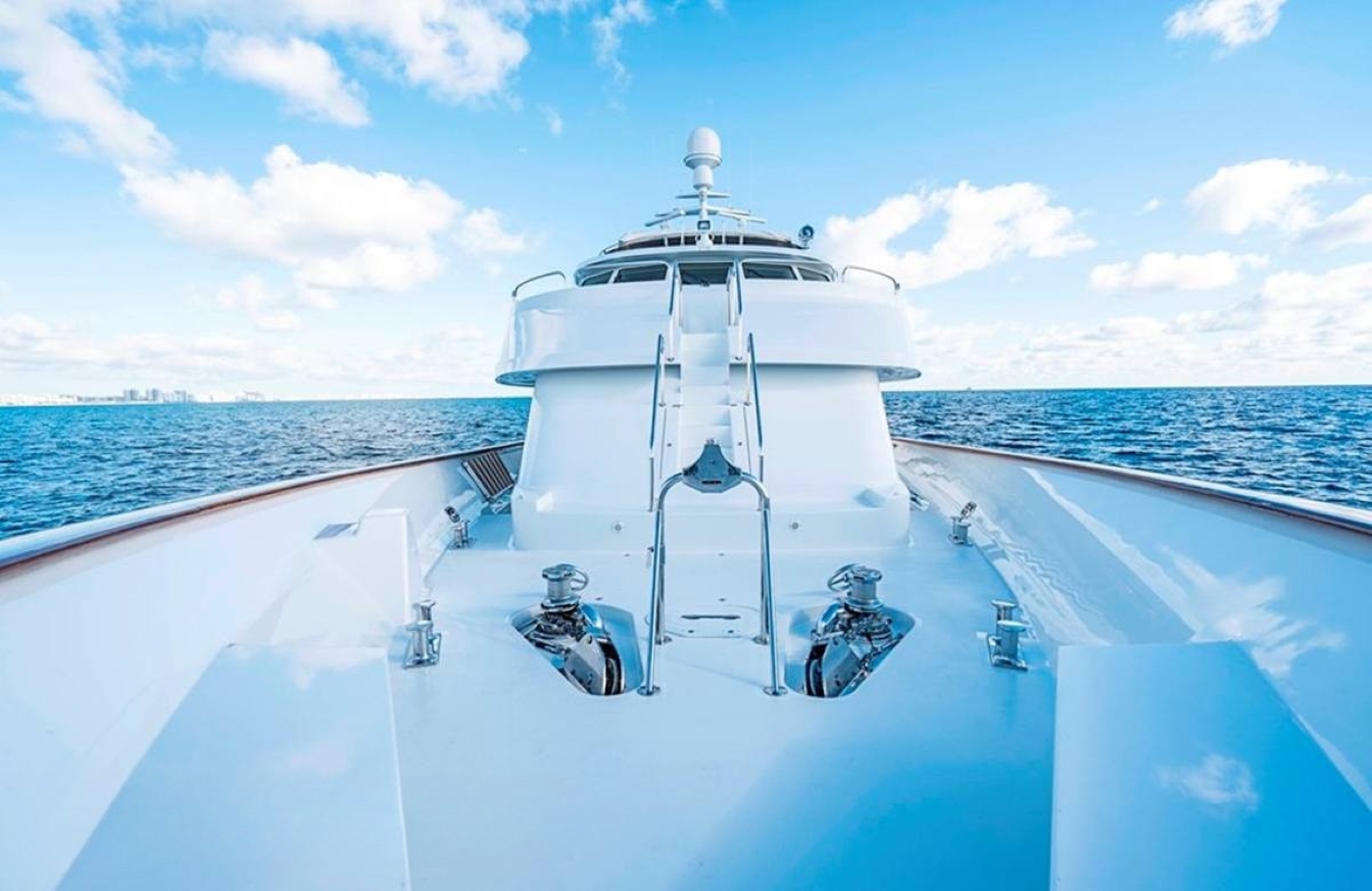 Foredeck 01.jpg