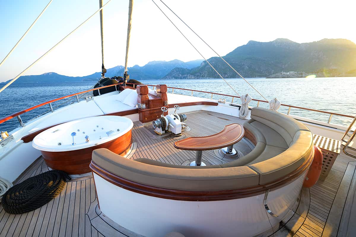 Front deck 1.jpg