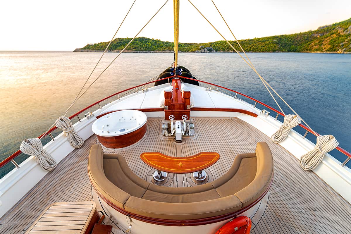 Front deck 2.jpg