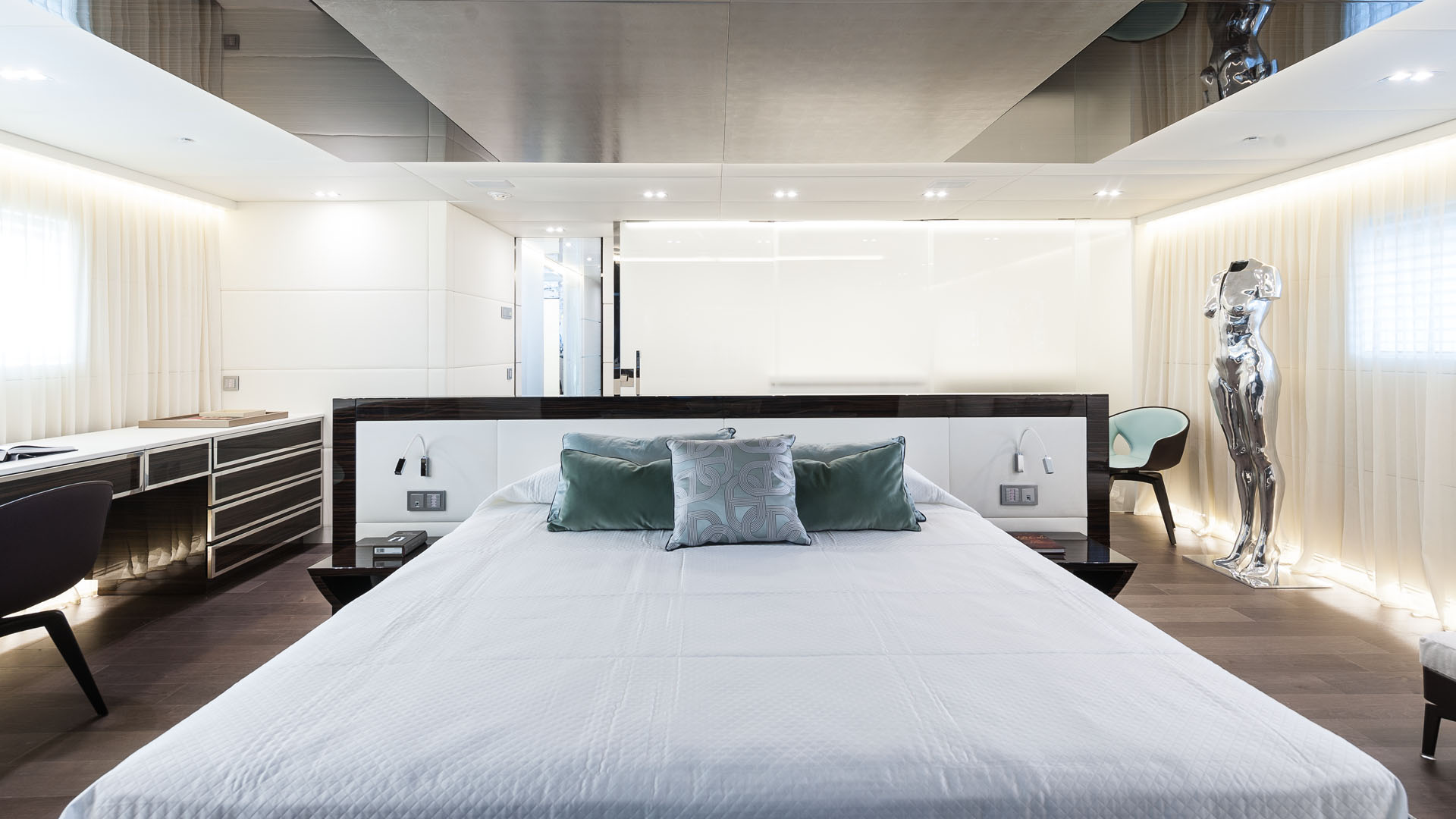 Guest cabin  00009.jpg