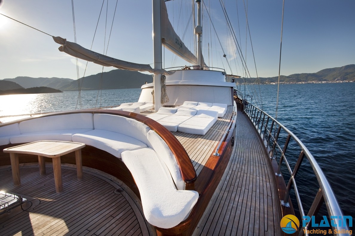 Gulet-Yacht-S-Dogu-Yacht-Charter-Turkey_02.jpg