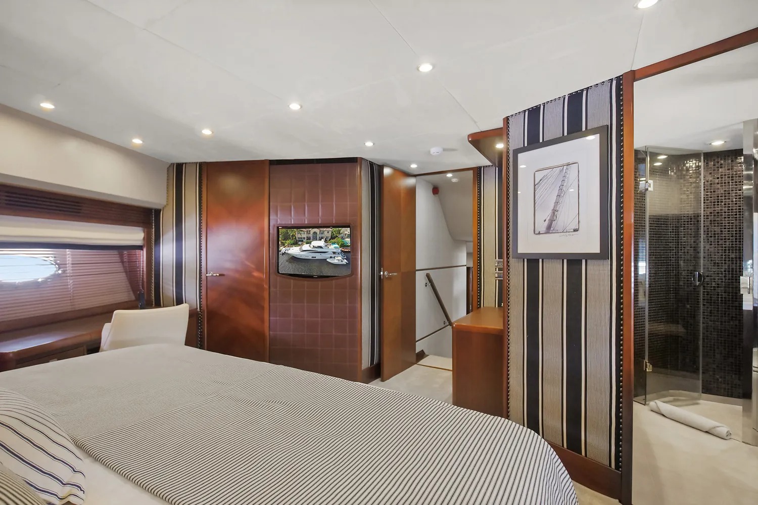 Master cabin with TV.jpg
