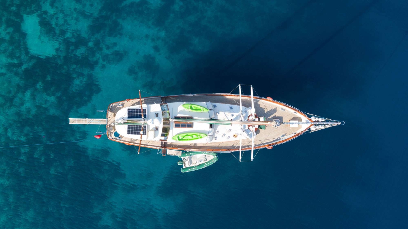Motor Yacht LADY FREYA.jpg