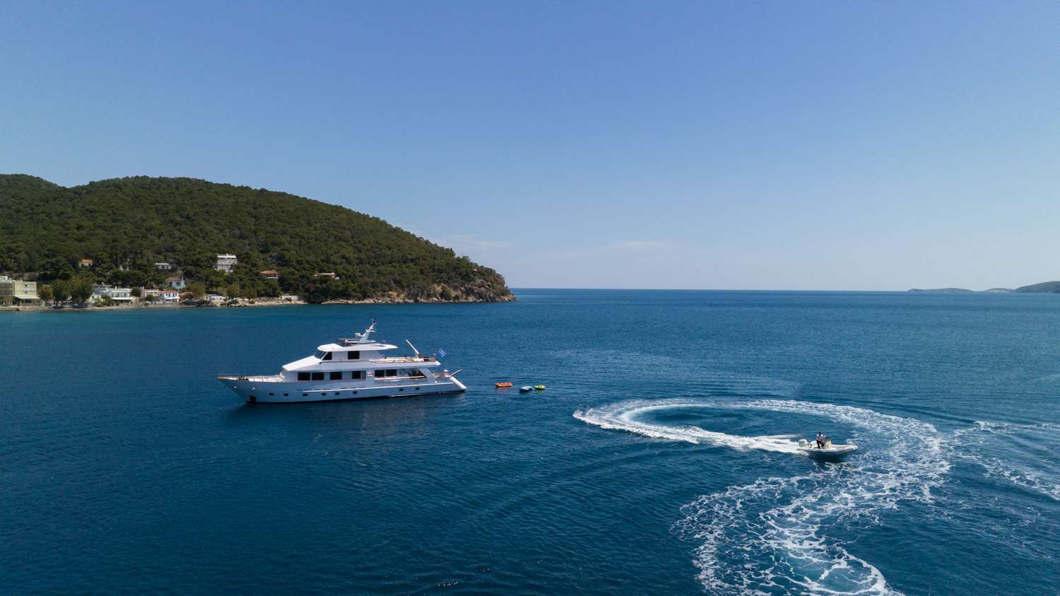 Motor yacht ELENA.jpg