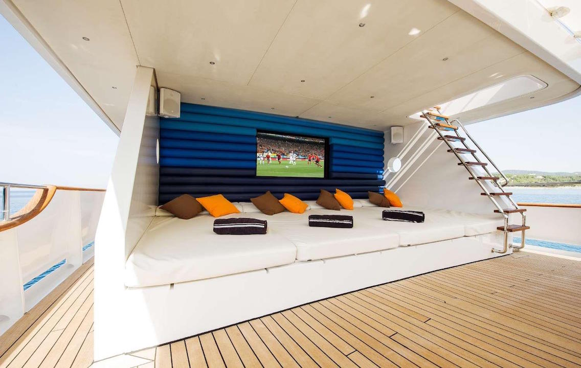 Outdoor living area 3.jpg