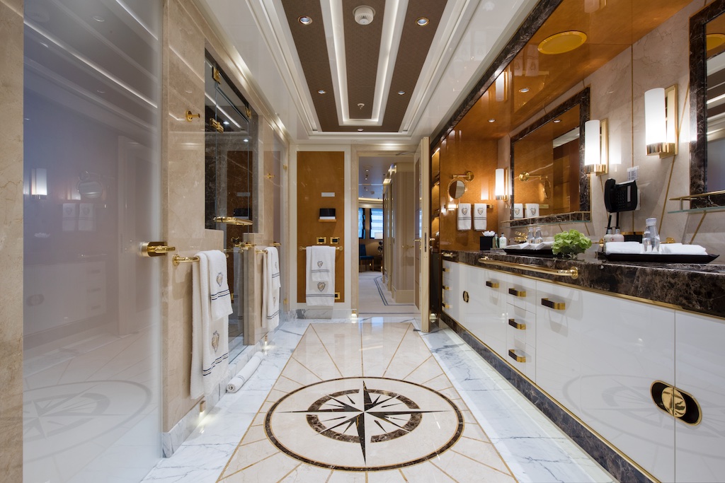 QUEEN MIRI - The Master Cabin Ensuite.jpg