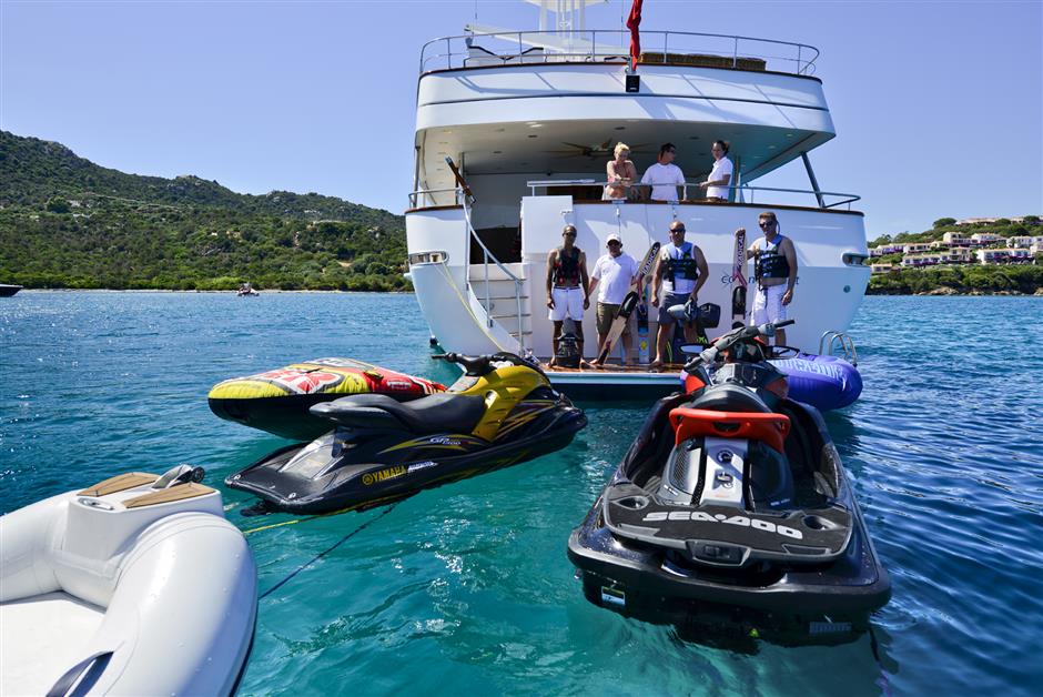 Water toys 00004.jpg