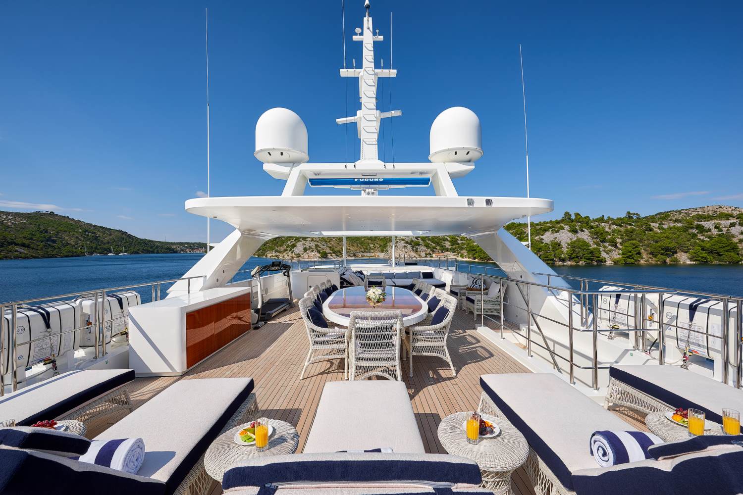 Yacht REVE D'OR by Sanlorenzo - The Sundeck.jpg