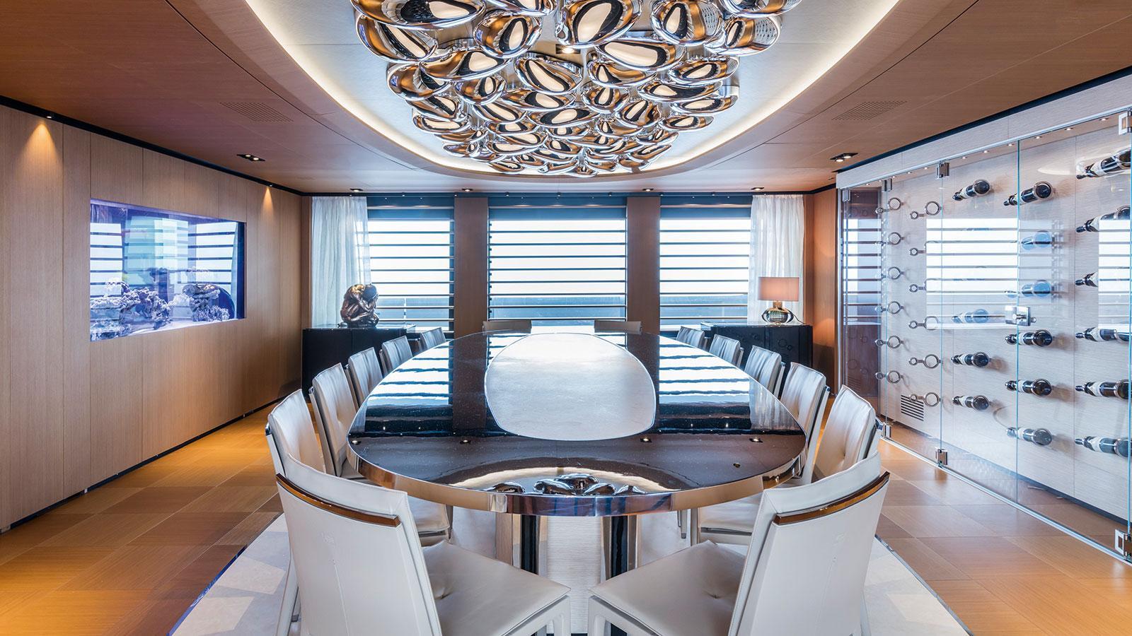 Yacht SUERTE - dining.jpg