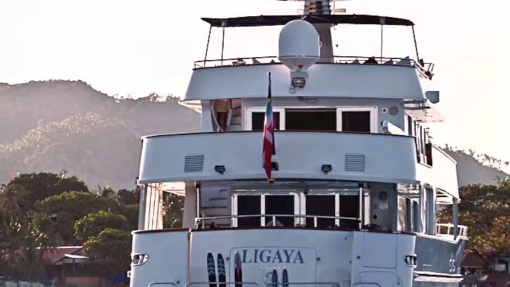 exterior Ligaya.jpg