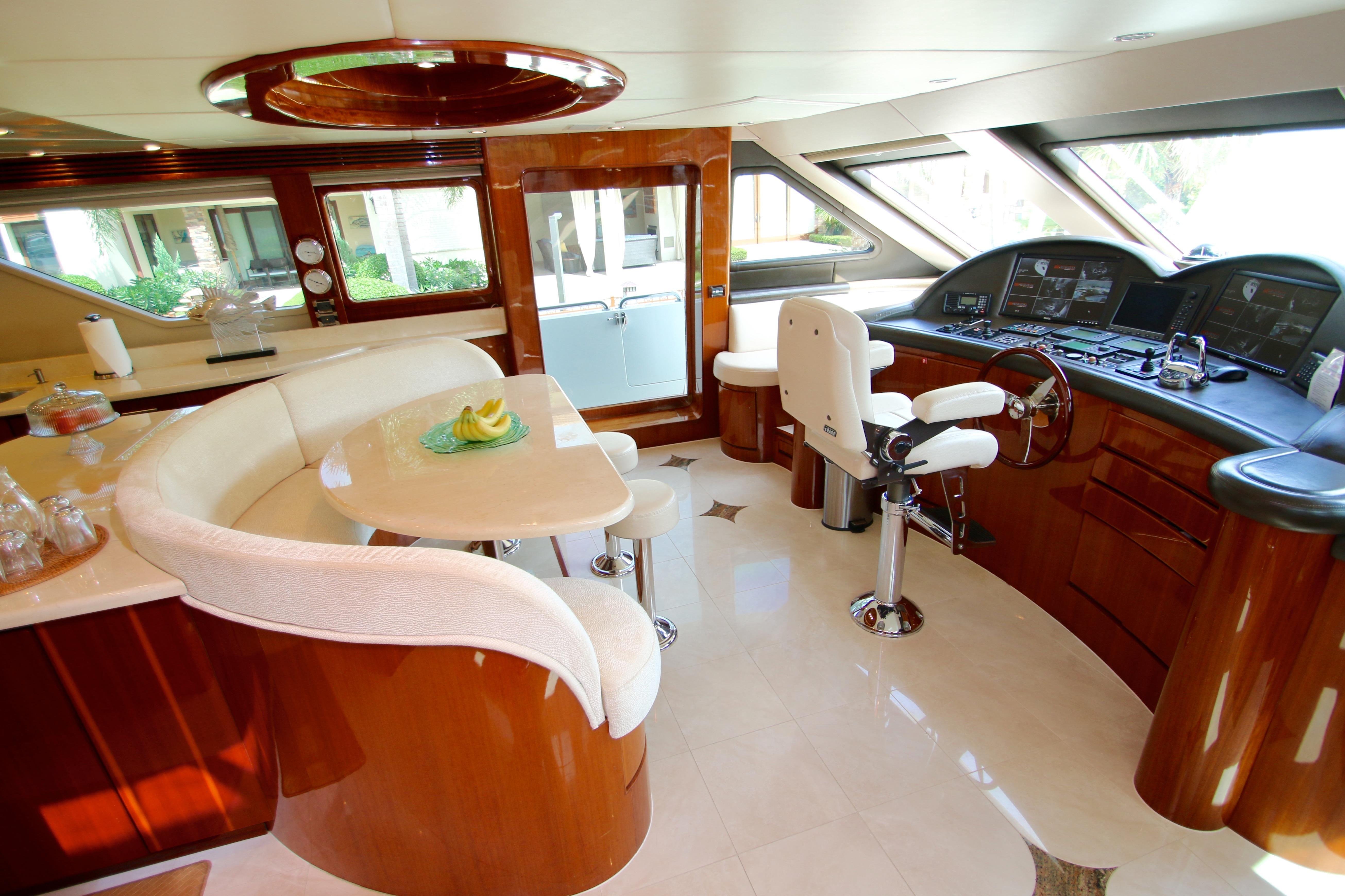 helm seating.jpg
