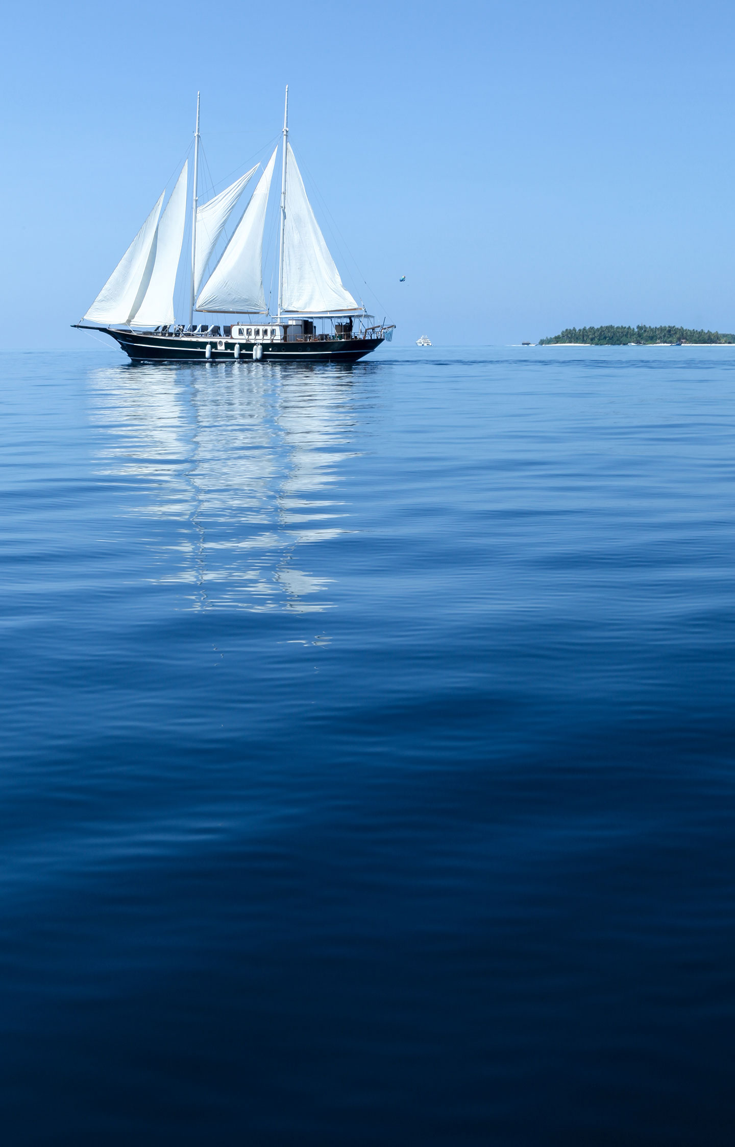 sailing yacht DREAM VOYAGER.jpg